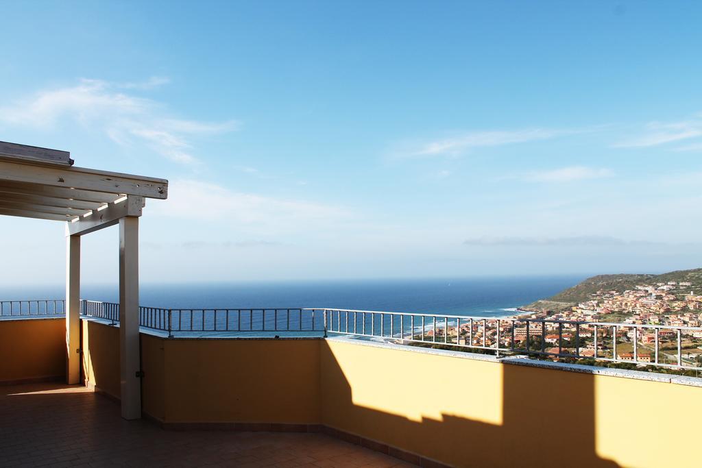 B&B L'Alba Nel Golfo Castelsardo Eksteriør billede
